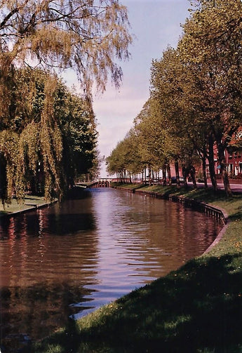 AMSTERDAM CANAL